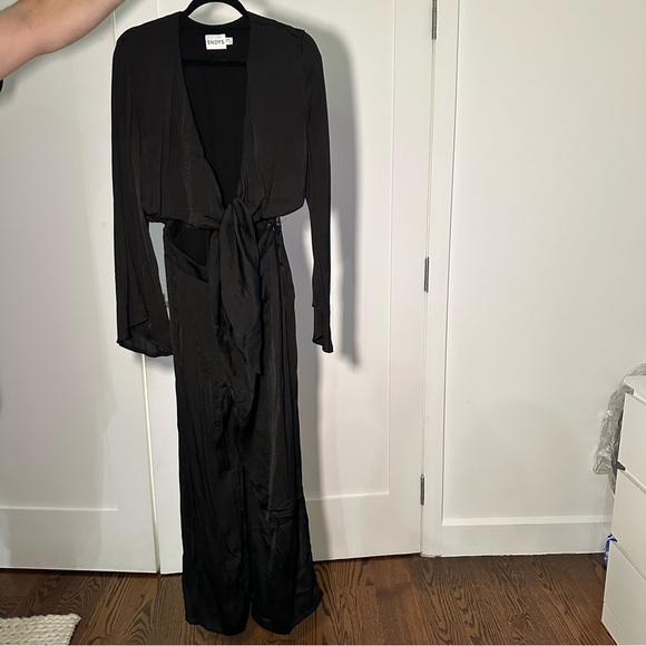 WAYF JUMPSUIT - Picture 1 of 1